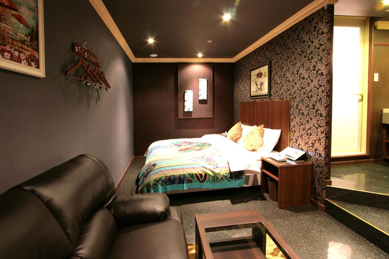 Sari Seki Inter (Adults Only) Hotell Kameyama Exteriör bild