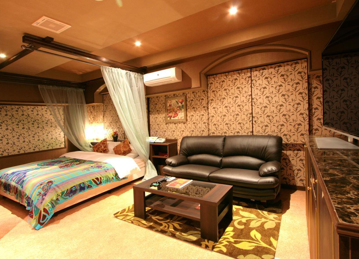 Sari Seki Inter (Adults Only) Hotell Kameyama Exteriör bild