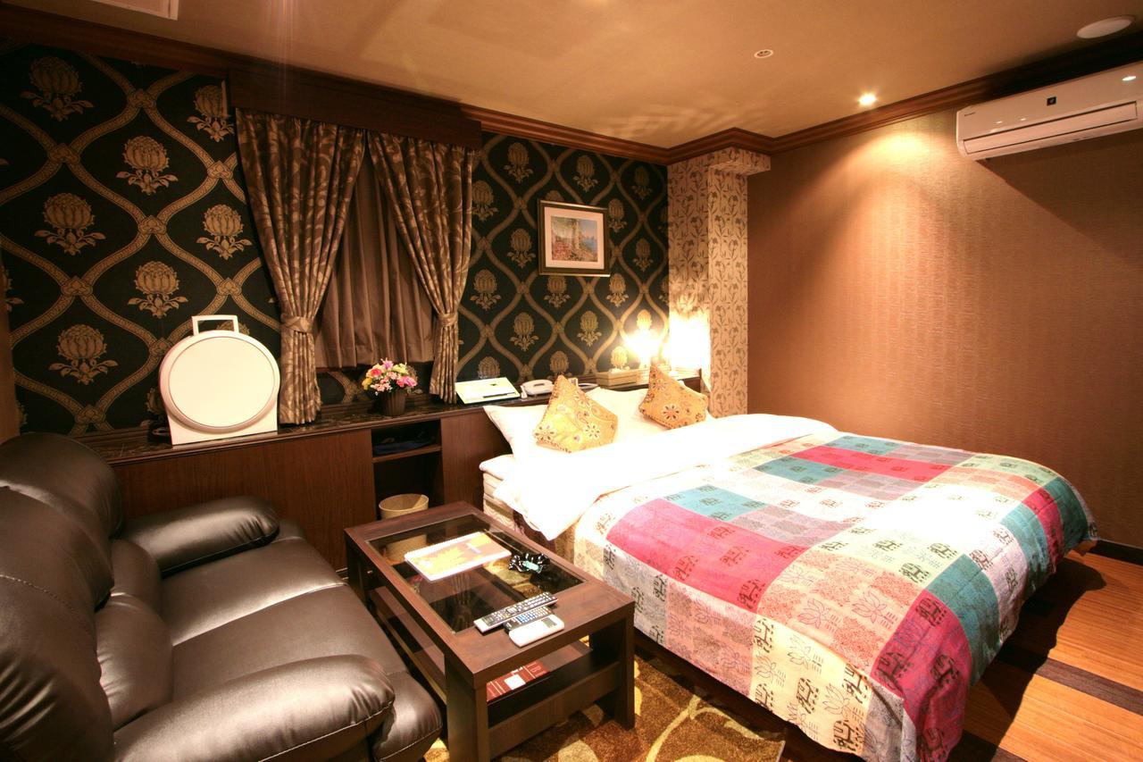 Sari Seki Inter (Adults Only) Hotell Kameyama Exteriör bild