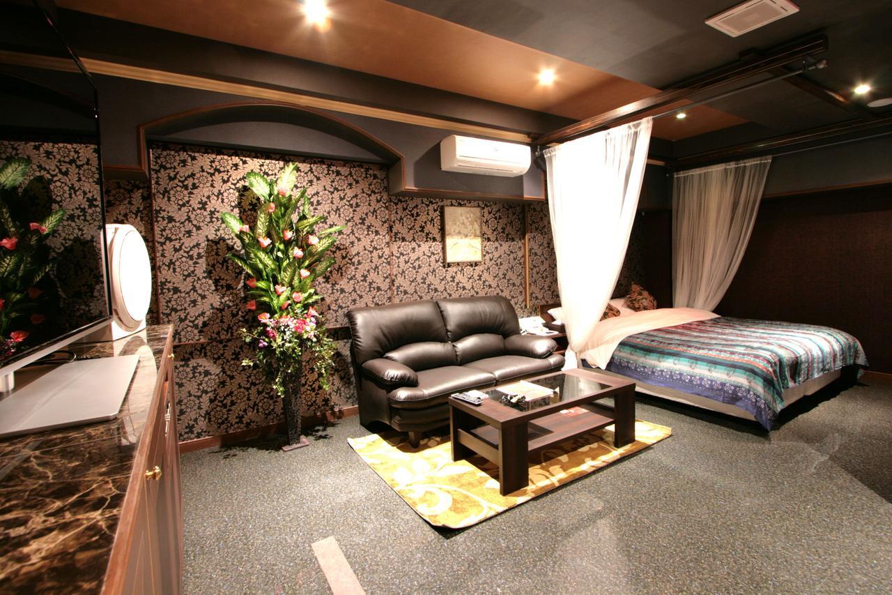 Sari Seki Inter (Adults Only) Hotell Kameyama Exteriör bild